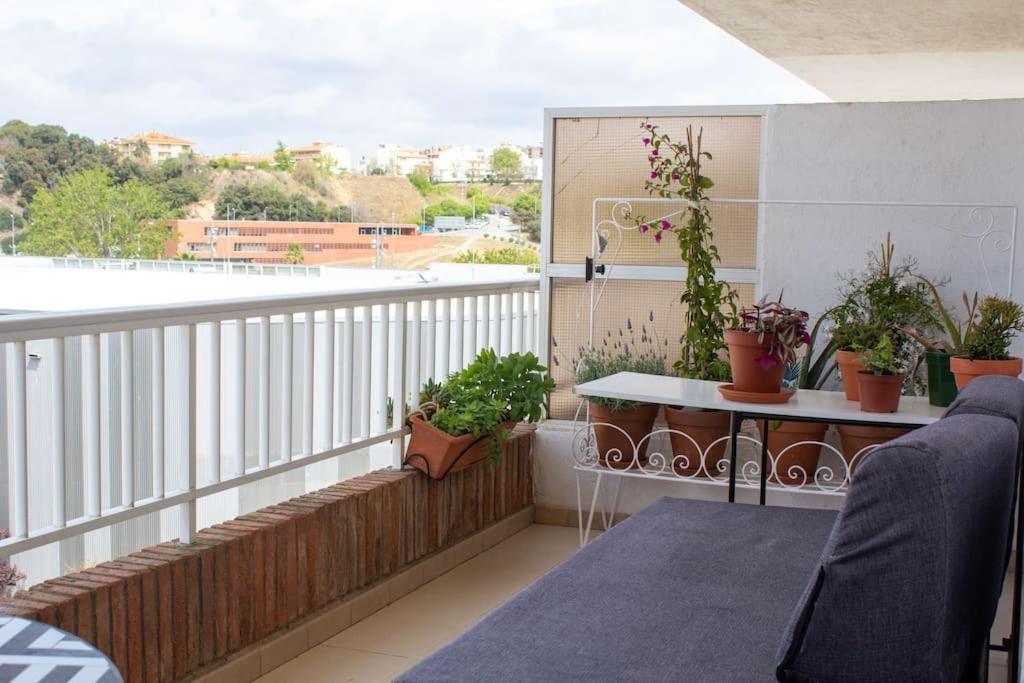 Alegre Apto Con Piscina, A 300M De La Playa. Blanes Kültér fotó